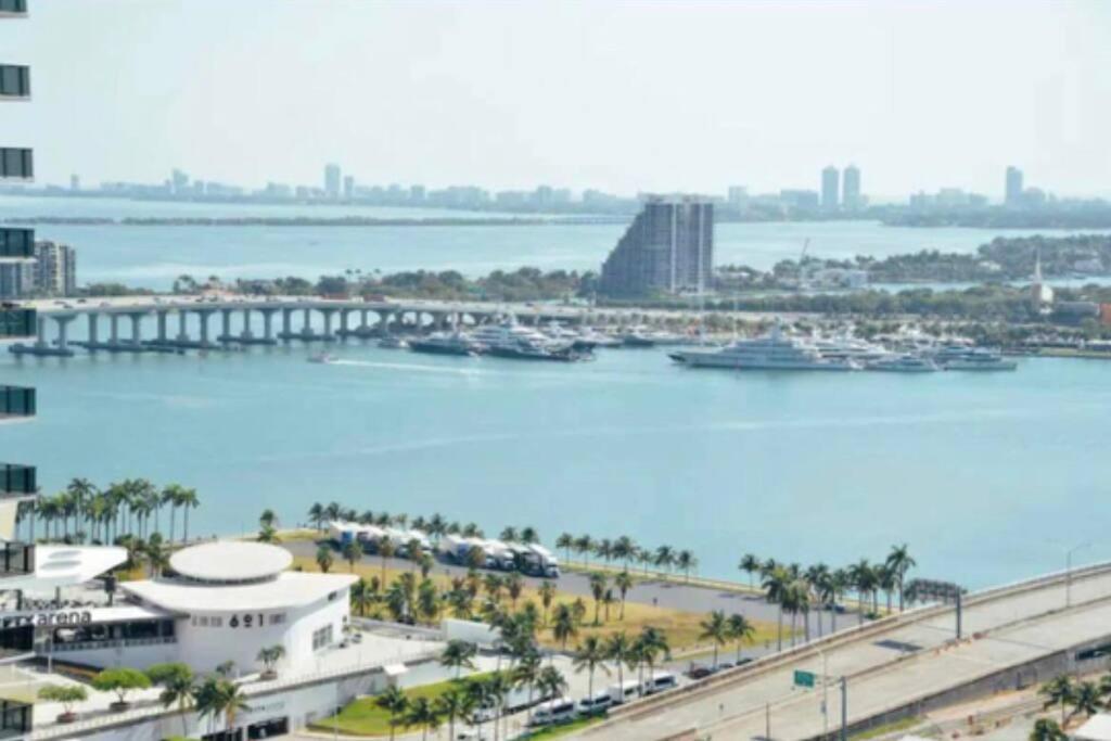Apartament Vibrant Studio Downtown Miami Zewnętrze zdjęcie